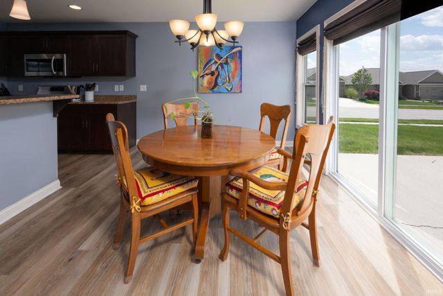 1207 Brenton Pass, Fort Wayne, IN 46818
