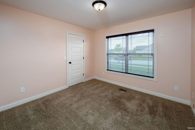 1207 Brenton Pass, Fort Wayne, IN 46818