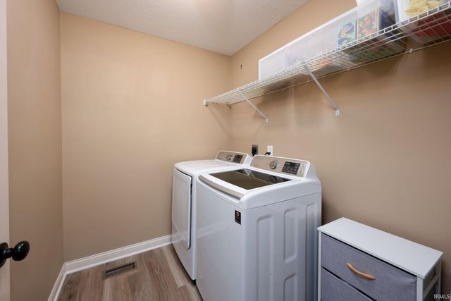 1207 Brenton Pass, Fort Wayne, IN 46818