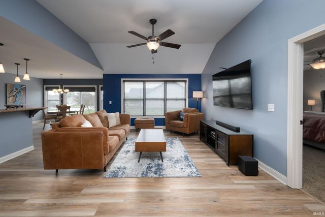 1207 Brenton Pass, Fort Wayne, IN 46818