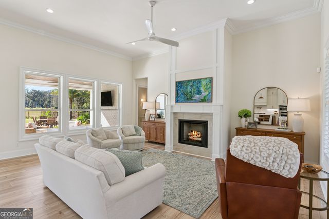 145 Lone Pine Court, Waverly, GA 31565