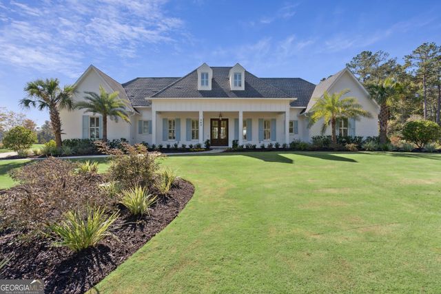 145 Lone Pine Court, Waverly, GA 31565