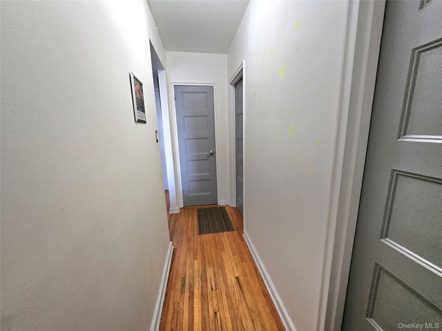 113-15 34 5C, Corona, NY 11368