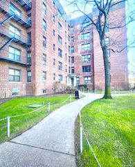 113-15 34 5C, Corona, NY 11368