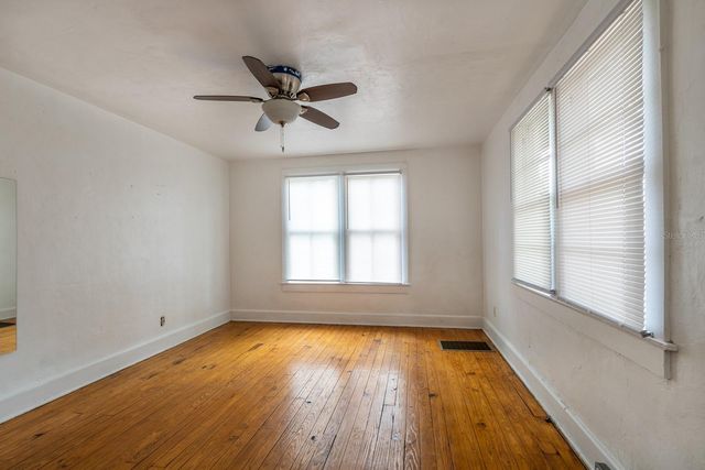 2523 NW 6TH STREET 3, Gainesville, FL 32609