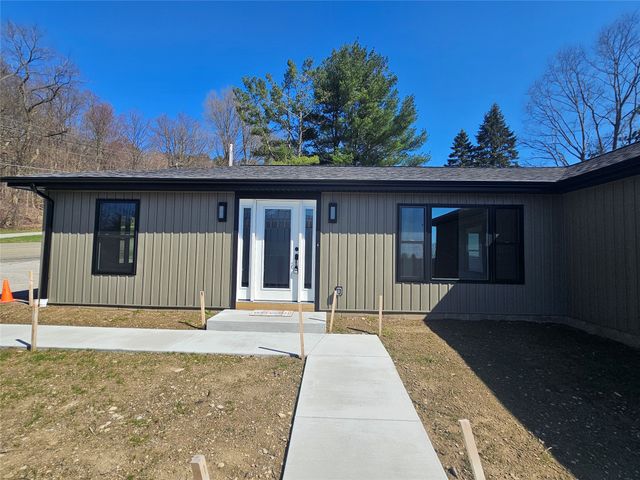 4401 OLD STATE Road, Mckean, PA 16426