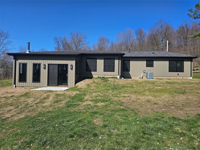 4401 OLD STATE Road, Mckean, PA 16426