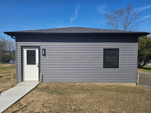 4401 OLD STATE Road, Mckean, PA 16426