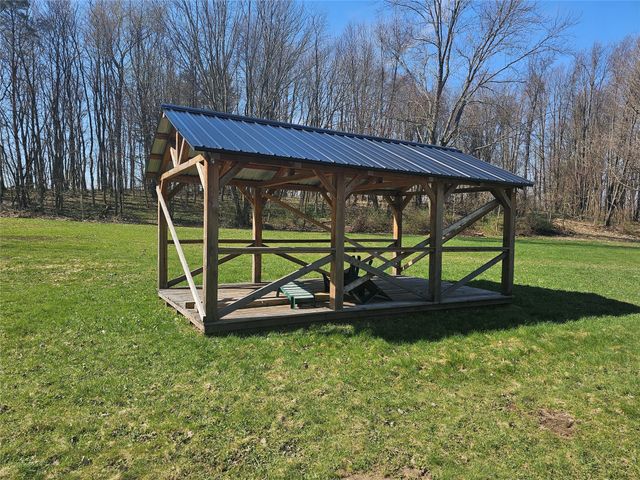 4401 OLD STATE Road, Mckean, PA 16426