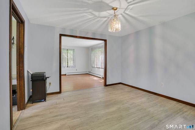 16 Shanda Lane, Tolland, CT 06084