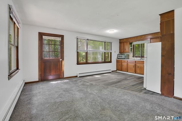 16 Shanda Lane, Tolland, CT 06084