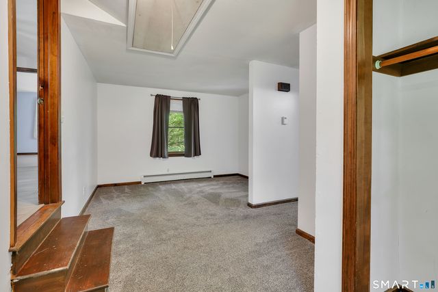 16 Shanda Lane, Tolland, CT 06084