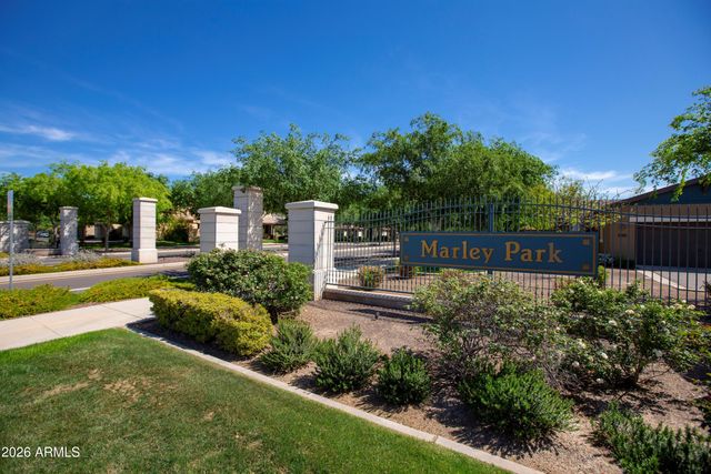 15388 W Alexandria Way, Surprise, AZ 85379