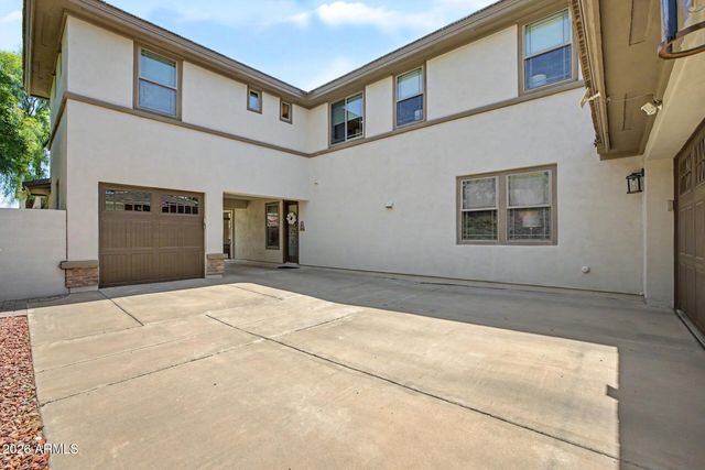 15388 W Alexandria Way, Surprise, AZ 85379