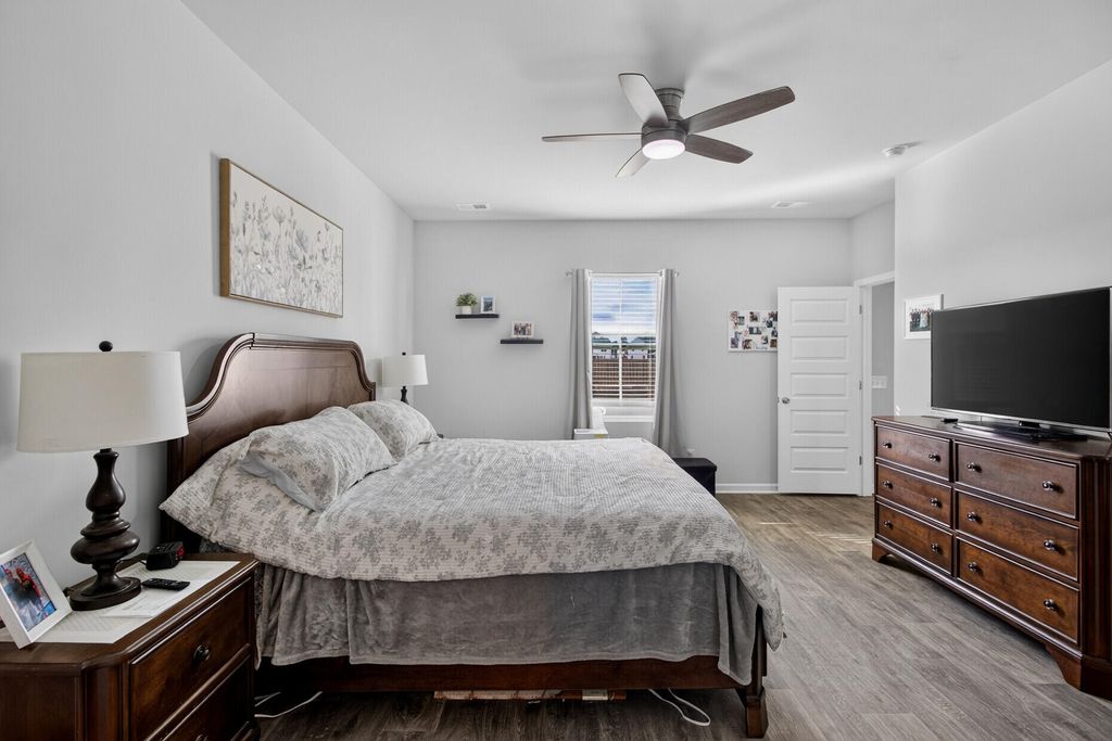 Image 19 of property listing at 501 Frutchey Court, Summerville, SC 29486