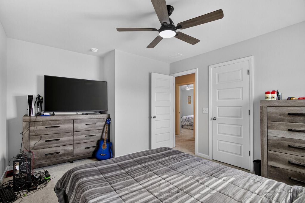 Image 33 of property listing at 501 Frutchey Court, Summerville, SC 29486