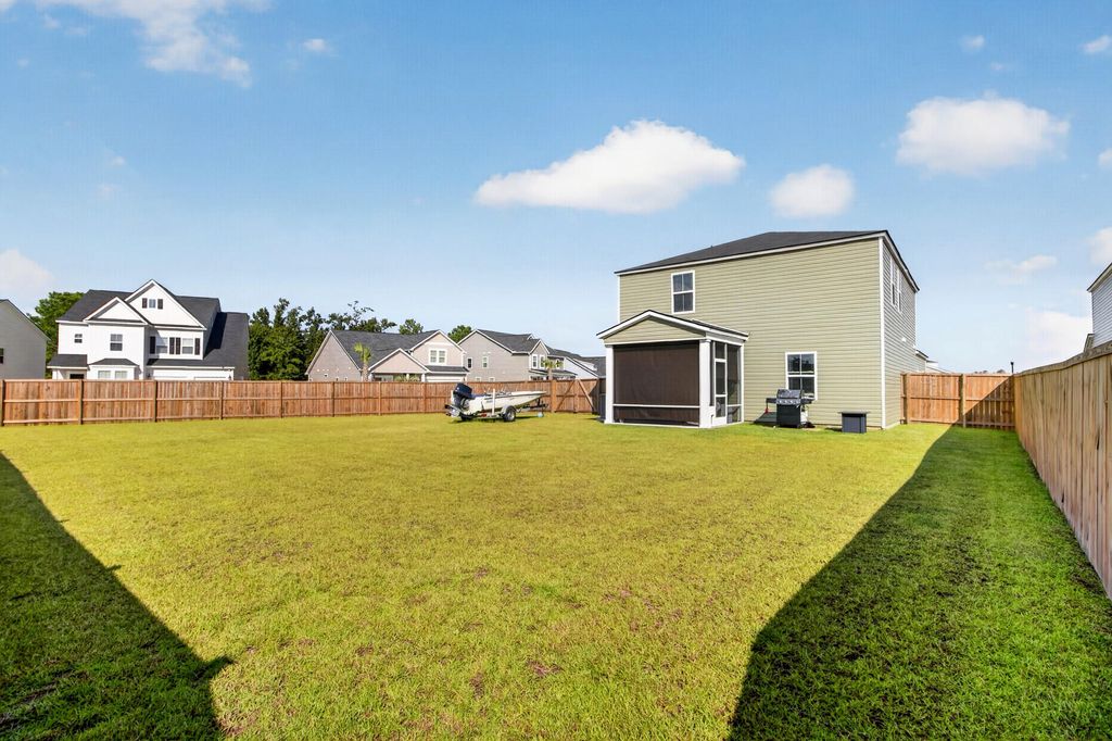 Image 38 of property listing at 501 Frutchey Court, Summerville, SC 29486
