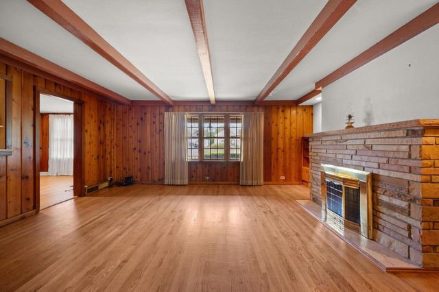 2407 Melrose AVENUE, Waukegan, IL 60085