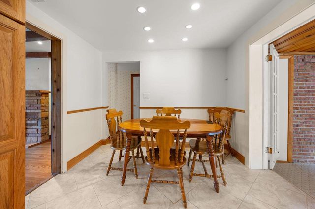 2407 Melrose AVENUE, Waukegan, IL 60085