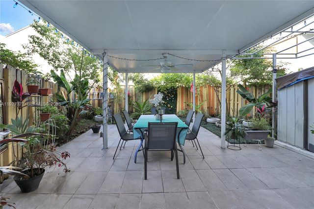 6195 W 18th Ave G101, Hialeah, FL 33012