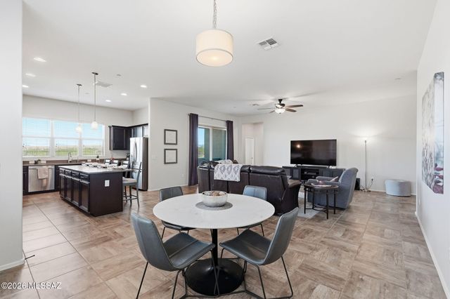 1451 E Stronghold Canyon Lane, Sahuarita, AZ 85629