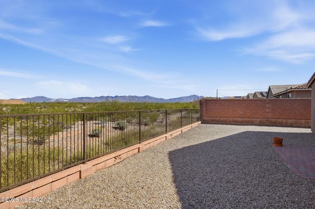 1451 E Stronghold Canyon Lane, Sahuarita, AZ 85629