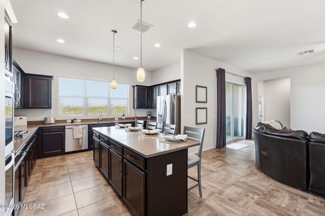 1451 E Stronghold Canyon Lane, Sahuarita, AZ 85629