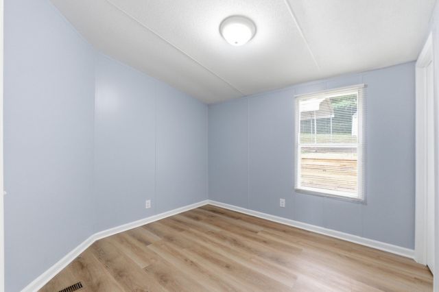 1301 River Road, Decatur, TN 37322