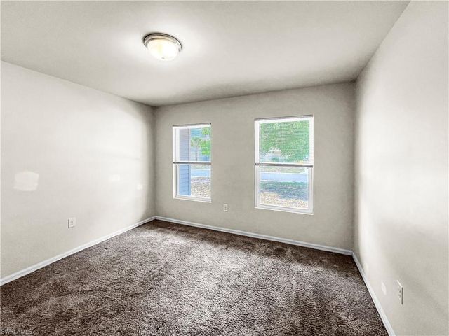 18321 Gibraltar LN, Lehigh Acres, FL 33936