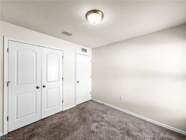 18321 Gibraltar LN, Lehigh Acres, FL 33936