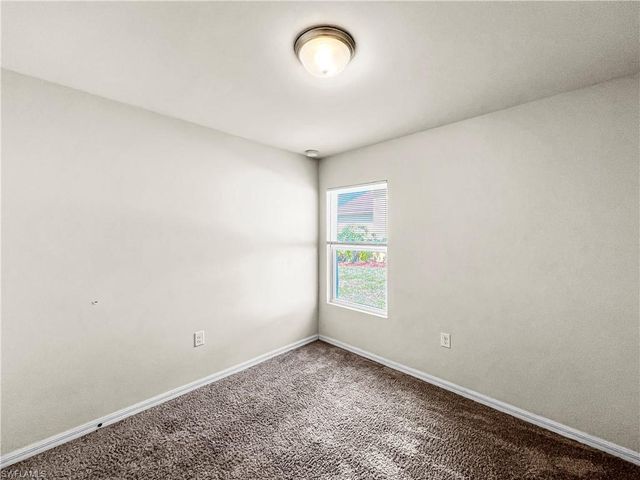 18321 Gibraltar LN, Lehigh Acres, FL 33936