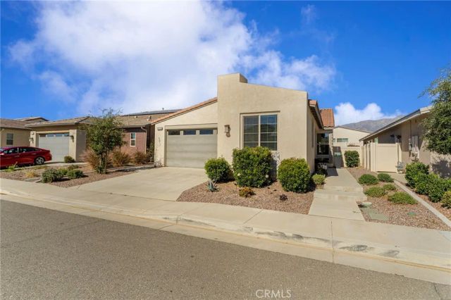 1656 Spring Run Lane, Beaumont, CA 92223