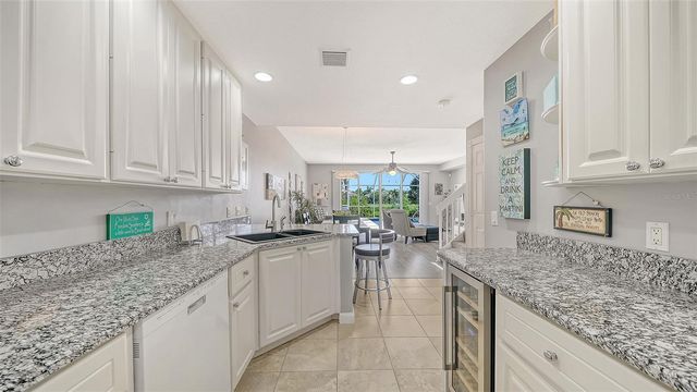 1625 BURGOS DRIVE 1625, Sarasota, FL 34238