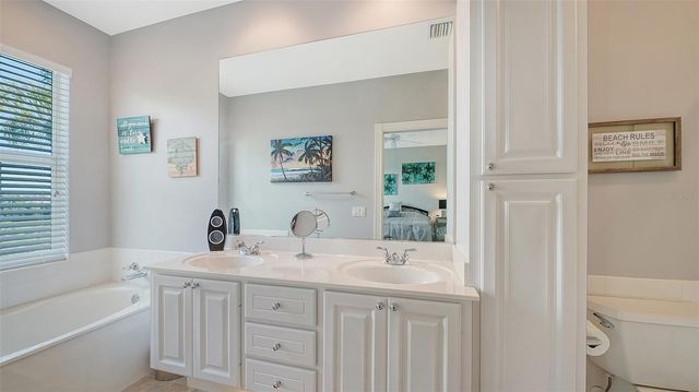 1625 BURGOS DRIVE 1625, Sarasota, FL 34238