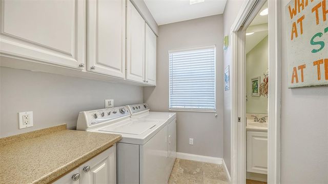 1625 BURGOS DRIVE 1625, Sarasota, FL 34238