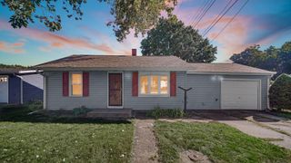 404 E 14th St, La Porte, IN 46350