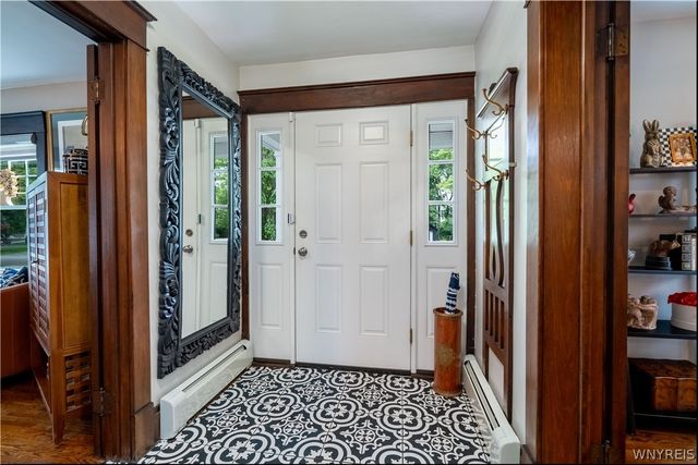 38 Hirschfield Drive, Amherst, NY 14221