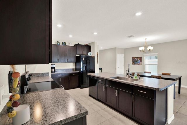 7505 SAMUEL IVY DRIVE, Tampa, FL 33619