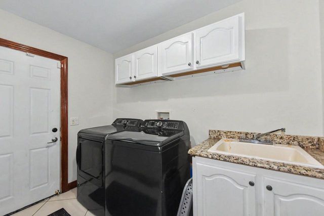 3420 29th STREET, Kenosha, WI 53144