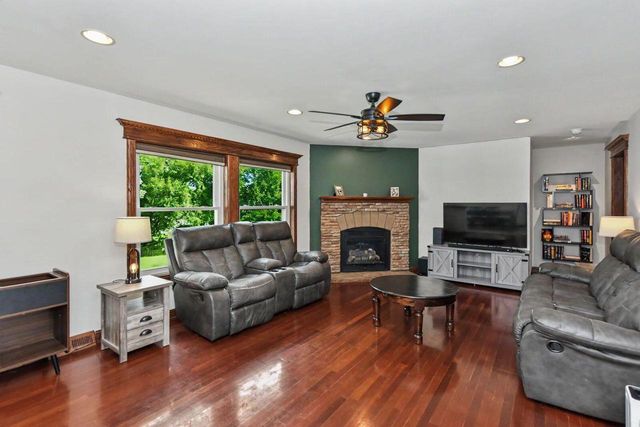 3420 29th STREET, Kenosha, WI 53144