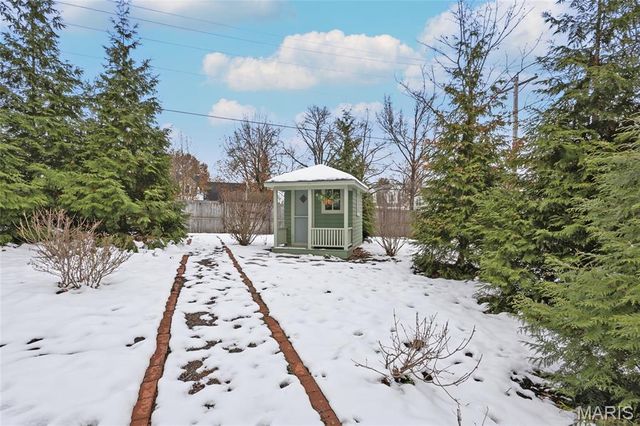 19 Ponca Trail, Kirkwood, MO 63122