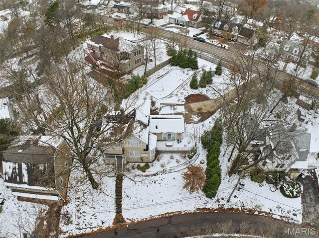 19 Ponca Trail, Kirkwood, MO 63122