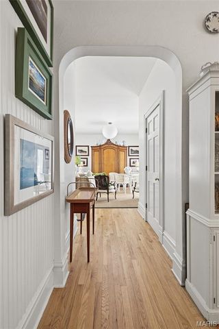 19 Ponca Trail, Kirkwood, MO 63122