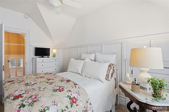 19 Ponca Trail, Kirkwood, MO 63122