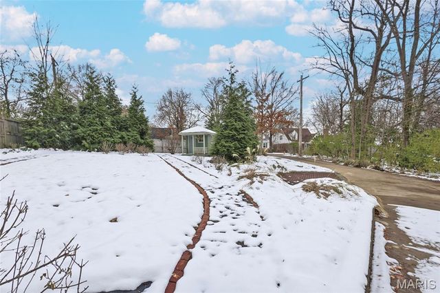 19 Ponca Trail, Kirkwood, MO 63122