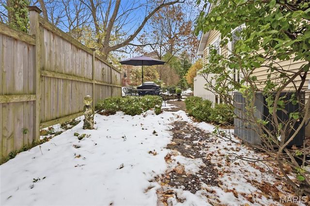 19 Ponca Trail, Kirkwood, MO 63122