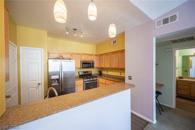 10550 West Alexander Road 2014, Las Vegas, NV 89129
