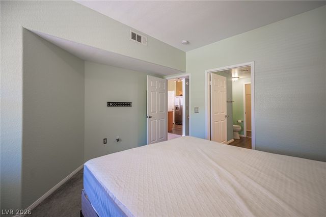 10550 West Alexander Road 2014, Las Vegas, NV 89129