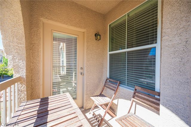 10550 West Alexander Road 2014, Las Vegas, NV 89129
