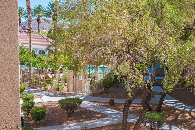 10550 West Alexander Road 2014, Las Vegas, NV 89129